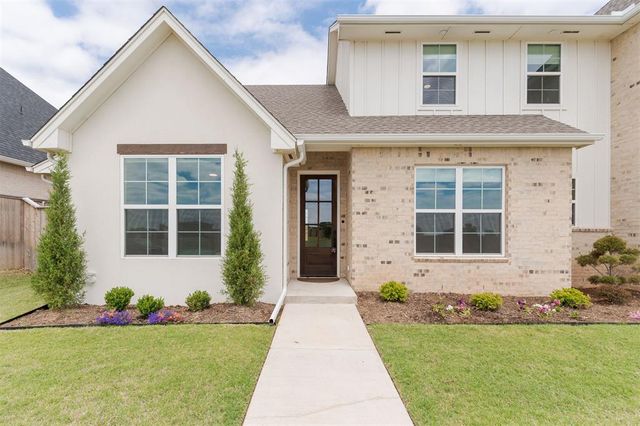 10705 NW 26th Court, Yukon, OK 73099