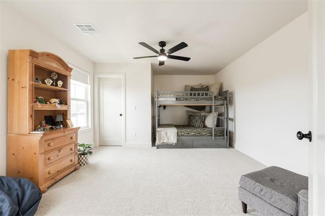 10705 NW 26th Court, Yukon, OK 73099