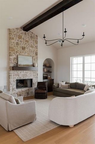 10705 NW 26th Court, Yukon, OK 73099