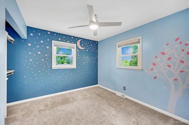 3972 Joslyn Road, Lake Orion, MI 48359