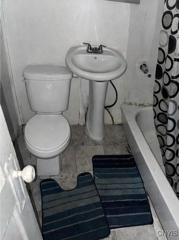 936 Schuyler Street, Utica, NY 13502