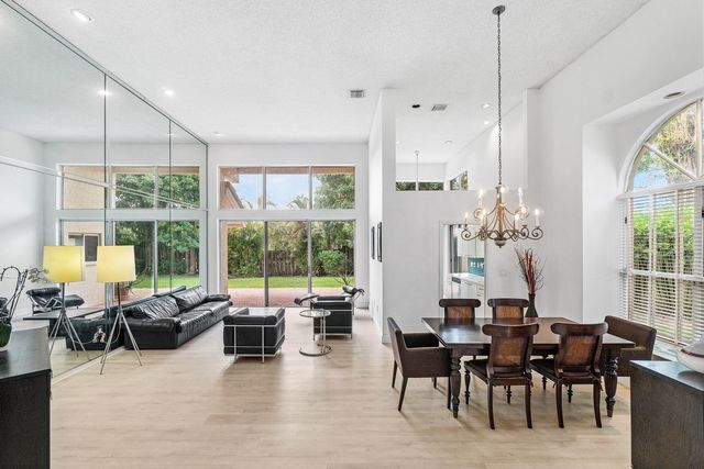 5106 Windsor Parke Drive, Boca Raton, FL 33496