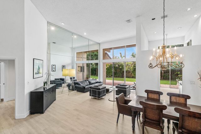5106 Windsor Parke Drive, Boca Raton, FL 33496