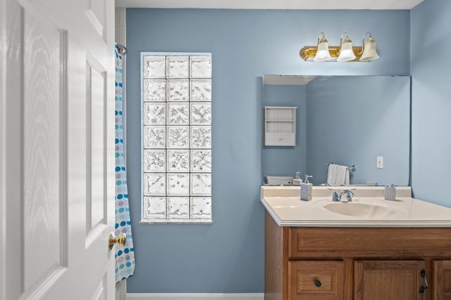 15 Goetz Drive, Cold Spring, KY 41076