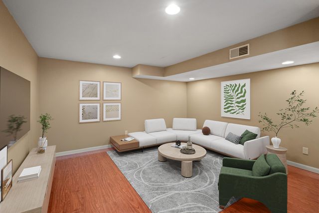 15 Goetz Drive, Cold Spring, KY 41076