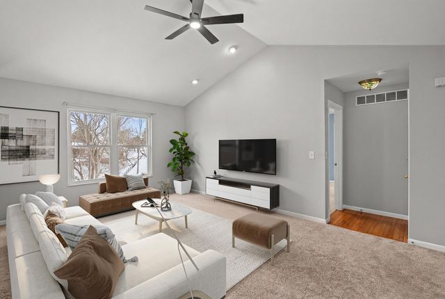 15 Goetz Drive, Cold Spring, KY 41076