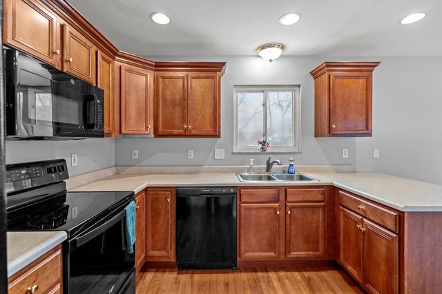 15 Goetz Drive, Cold Spring, KY 41076