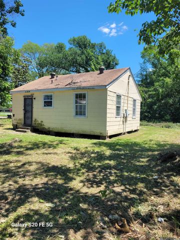 5633 Douglas Ave, Baton Rouge, LA 70805