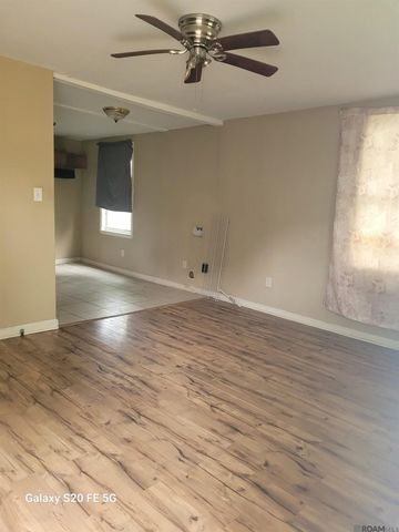 5633 Douglas Ave, Baton Rouge, LA 70805