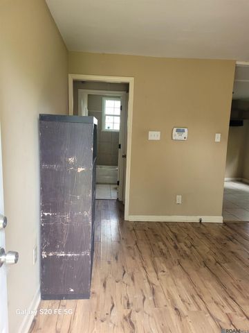 5633 Douglas Ave, Baton Rouge, LA 70805