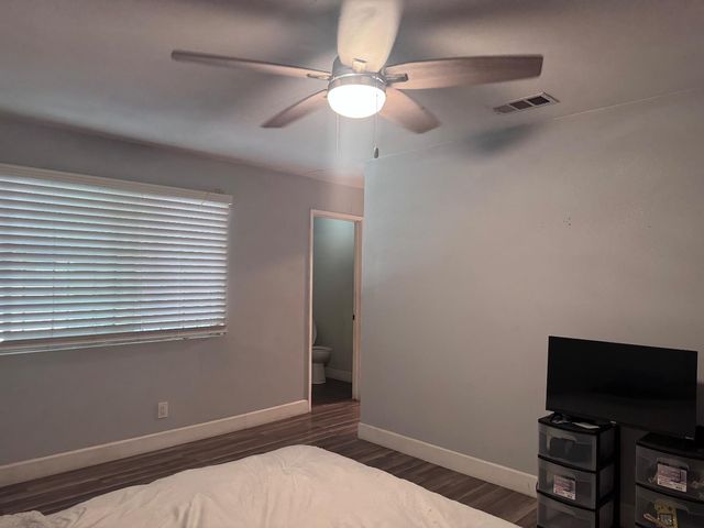2151 S Pilgrim St, Stockton, CA 95206