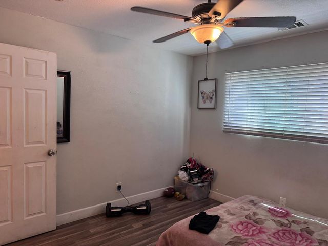 2151 S Pilgrim St, Stockton, CA 95206