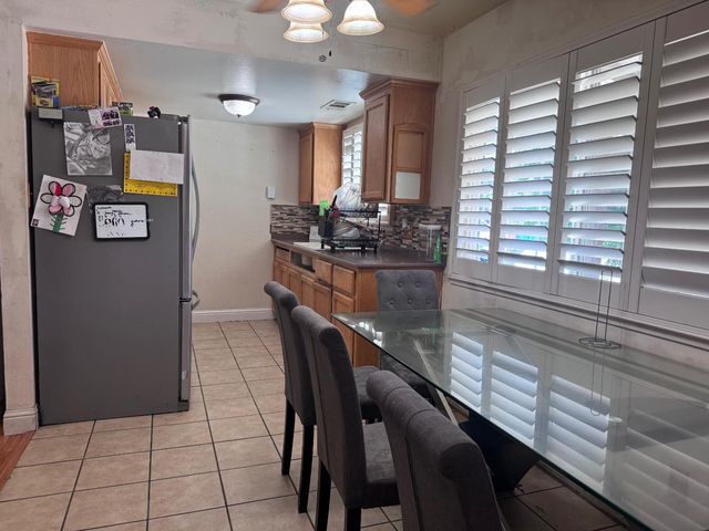 2151 S Pilgrim St, Stockton, CA 95206