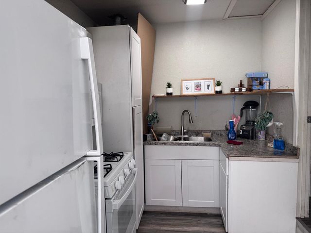 2151 S Pilgrim St, Stockton, CA 95206