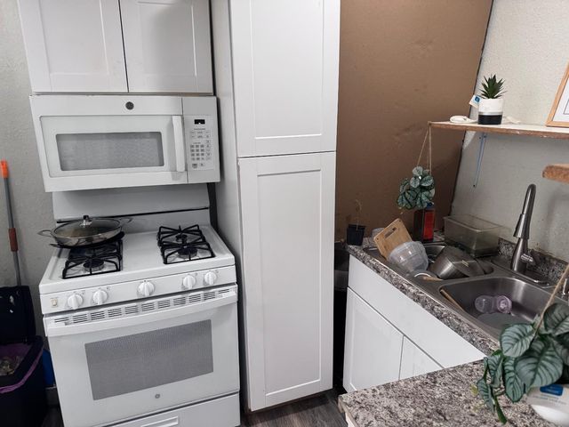 2151 S Pilgrim St, Stockton, CA 95206