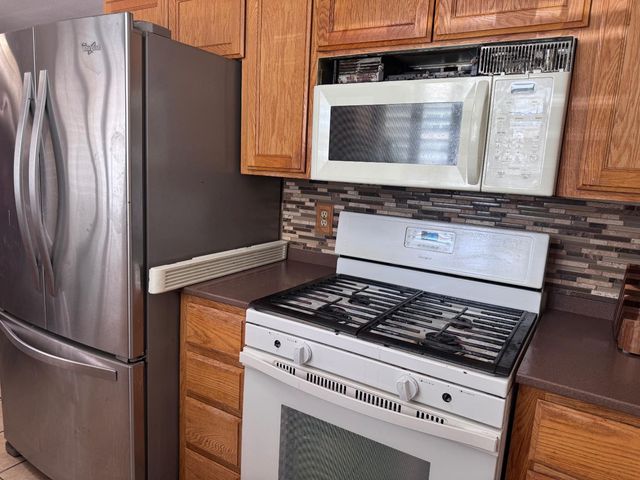 2151 S Pilgrim St, Stockton, CA 95206