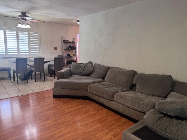 2151 S Pilgrim St, Stockton, CA 95206