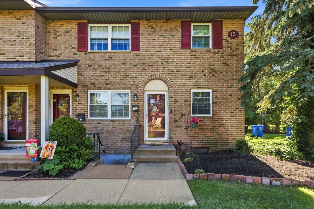 176 EAVES MILL RD, Medford, NJ 08055
