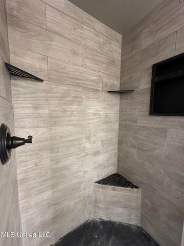 2927 Glennbury Lane, Southaven, MS 38672