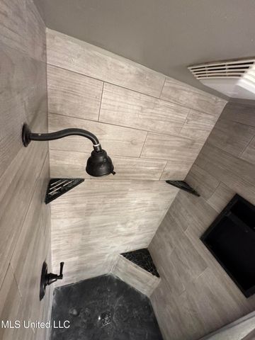 2927 Glennbury Lane, Southaven, MS 38672