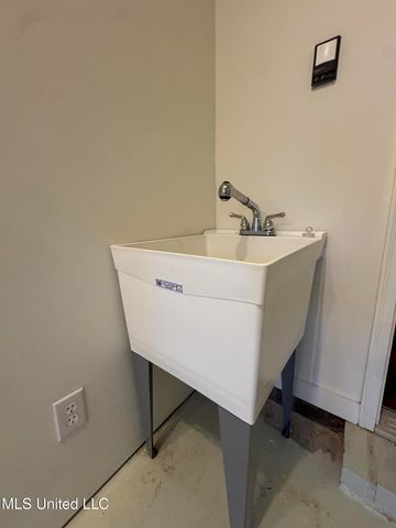 2927 Glennbury Lane, Southaven, MS 38672