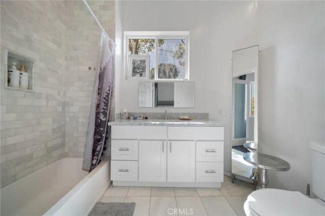 1036 N Avenue 50, Los Angeles, CA 90042