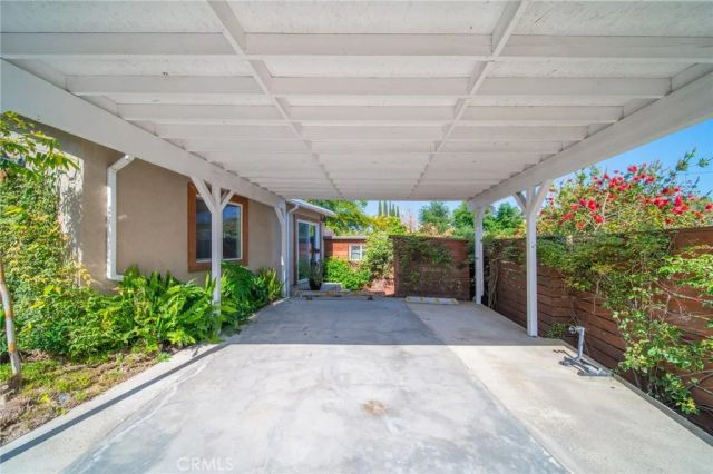 1036 N Avenue 50, Los Angeles, CA 90042