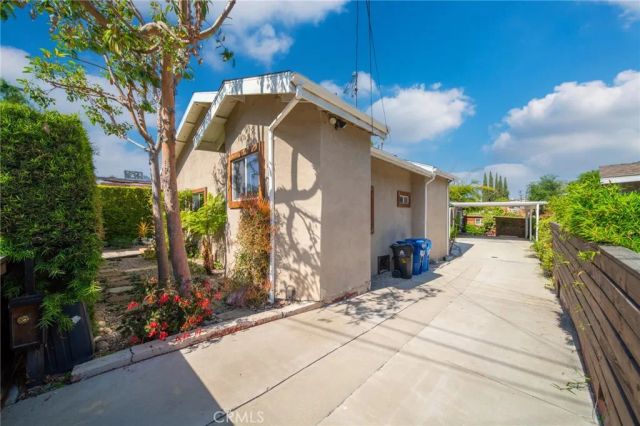 1036 N Avenue 50, Los Angeles, CA 90042