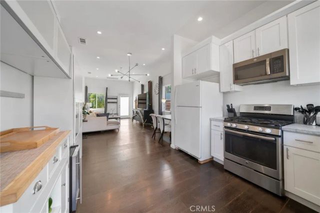 1036 N Avenue 50, Los Angeles, CA 90042