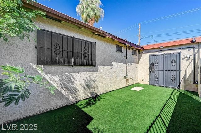 3907 Torsby Place, Las Vegas, NV 89119