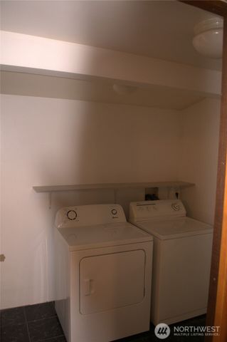7136 Portal Way, Ferndale, WA 98248