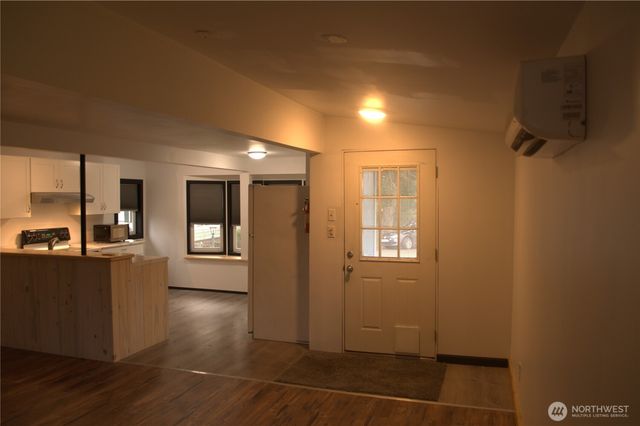7136 Portal Way, Ferndale, WA 98248