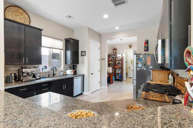 102 Powell Court, Tubac, AZ 85646