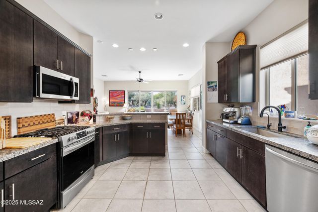 102 Powell Court, Tubac, AZ 85646