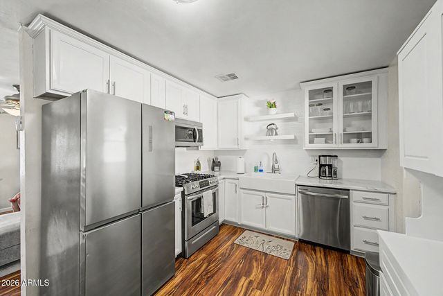101 N 3RD Avenue, Avondale, AZ 85323