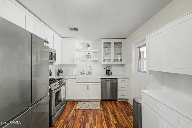101 N 3RD Avenue, Avondale, AZ 85323