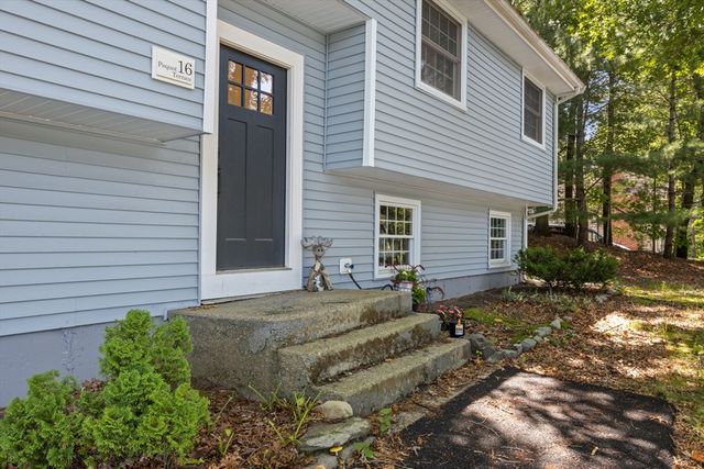 16 Pequot Ter, Plymouth, MA 02360