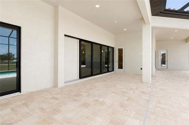 4403 SW 10th AVE, Cape Coral, FL 33914