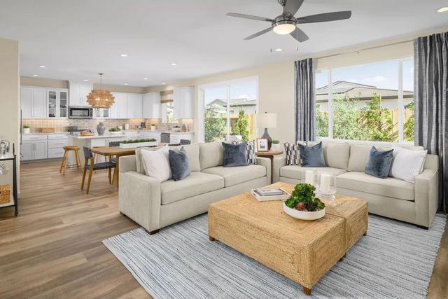 3951 Aura Way, Rancho Cordova, CA 95742