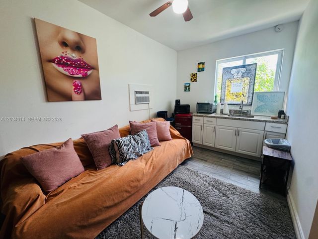 11 NW 47th Terrace 1B, Miami, FL 33127