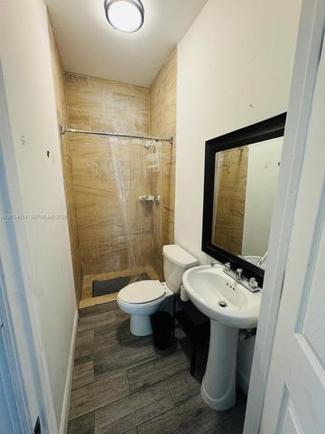 11 NW 47th Terrace 1B, Miami, FL 33127