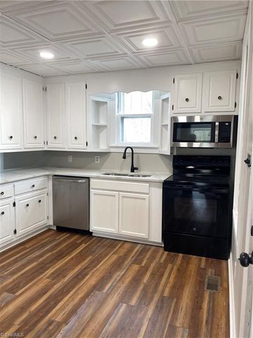 363 Periwinkle Road, Eden, NC 27288
