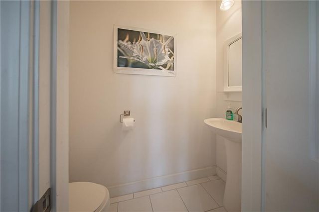 1325 Chaumont Avenue, Mobile, AL 36610