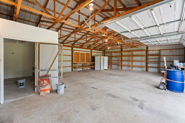28102 S 631 Drive, Grove, OK 74344