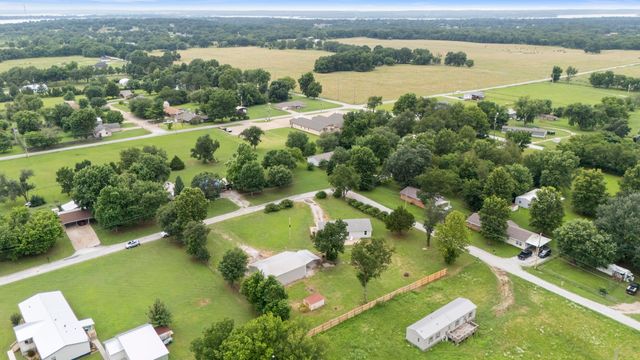 28102 S 631 Drive, Grove, OK 74344