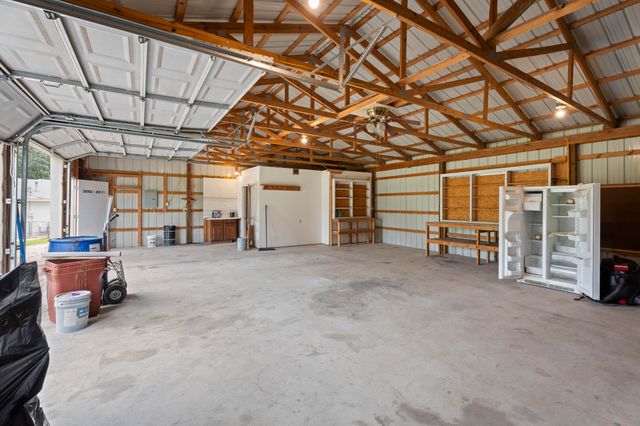28102 S 631 Drive, Grove, OK 74344