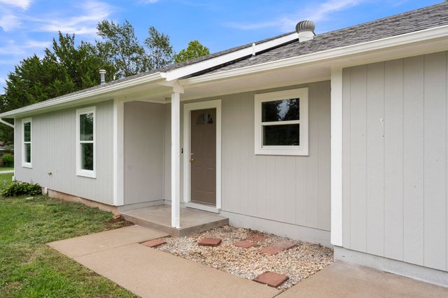 28102 S 631 Drive, Grove, OK 74344