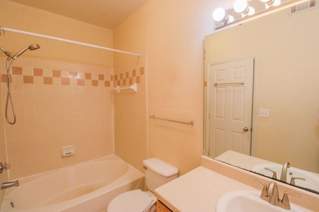 700 Daniel Ellis Drive 5203, Charleston, SC 29412