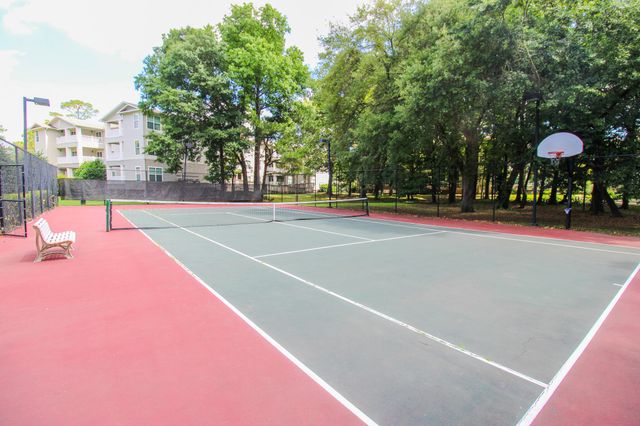 700 Daniel Ellis Drive 5203, Charleston, SC 29412