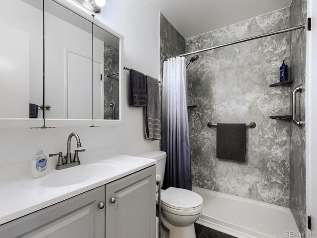 8763 Santa Fe Drive, Thornton, CO 80260